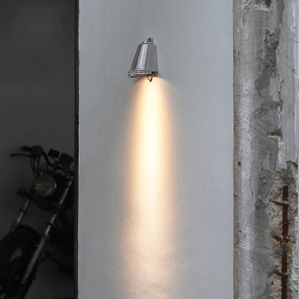 Industriële metalen klokvormige IP65 waterdichte buitenwandlamp