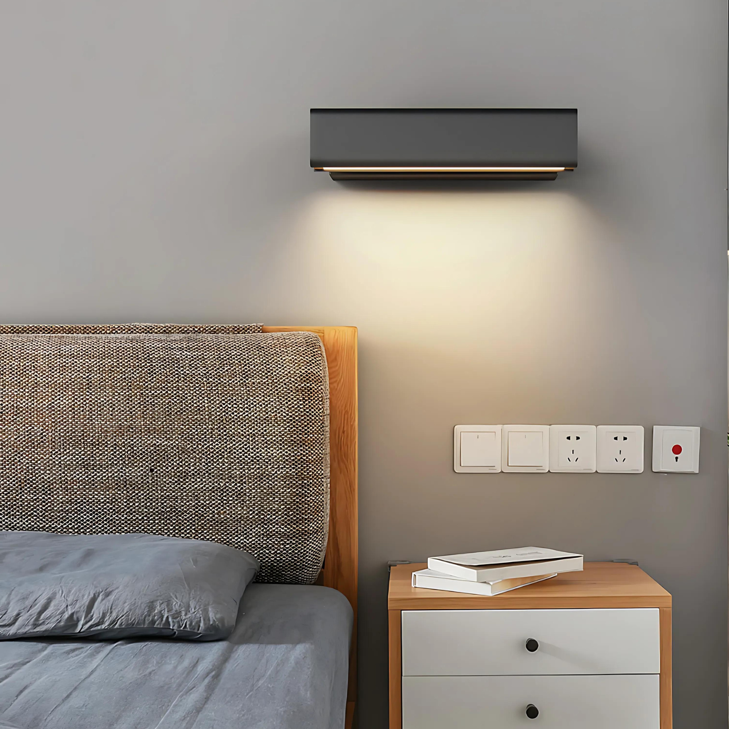 Light Line Modern Aluminum Wall Light