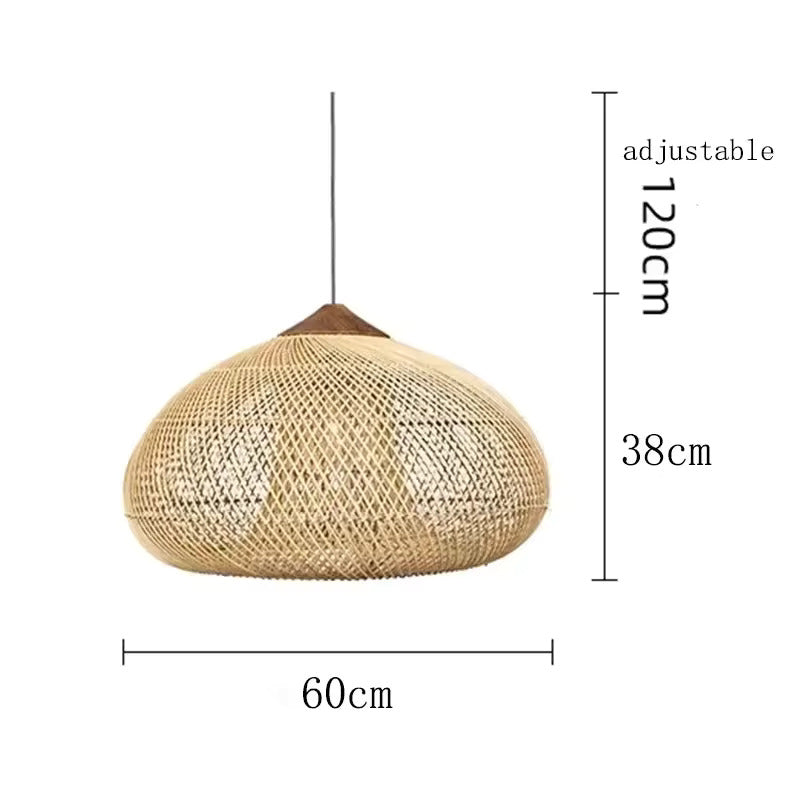 Elegante lampada a sospensione in rattan fatta a mano
