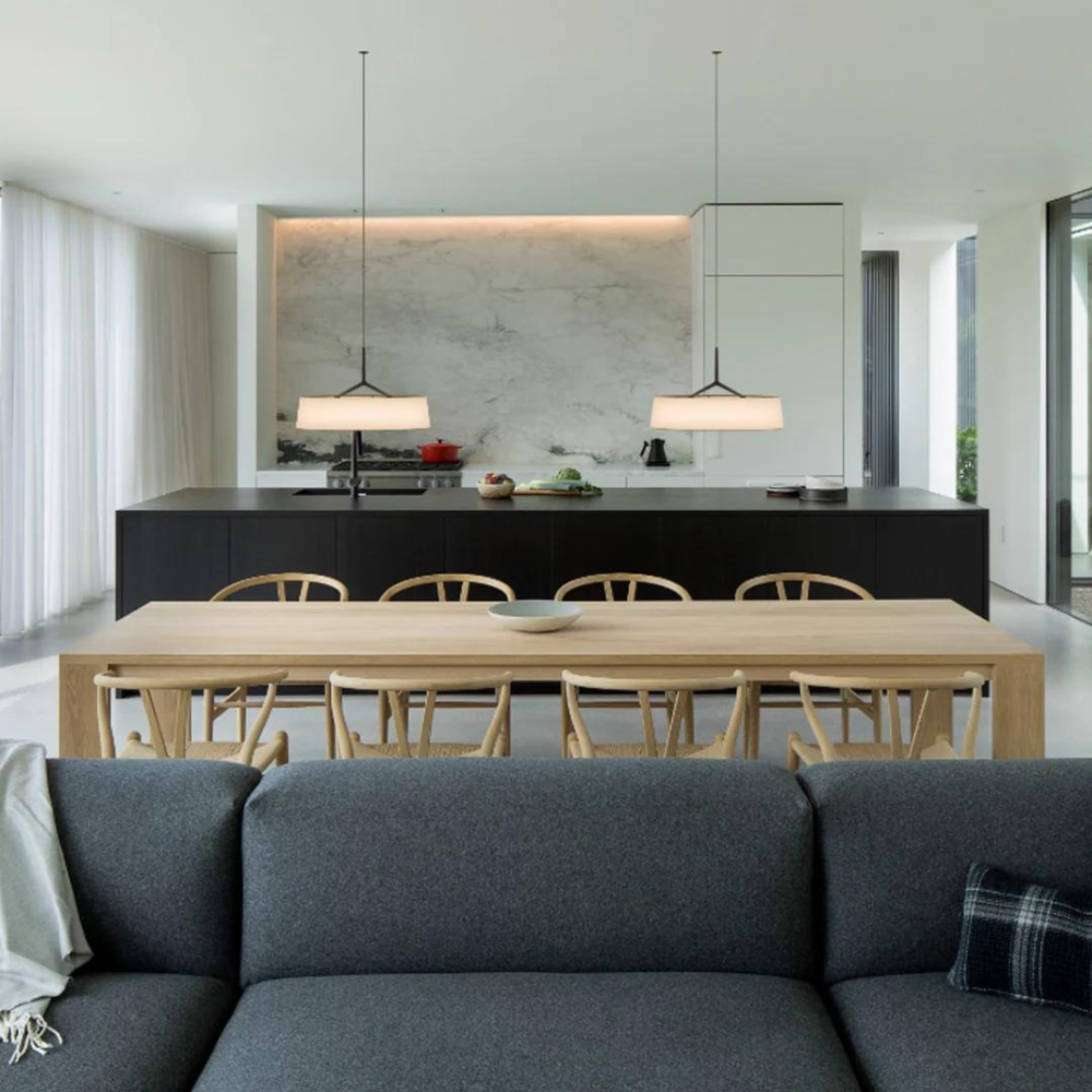 Dama Radiance Minimalist Metal Pendant Light