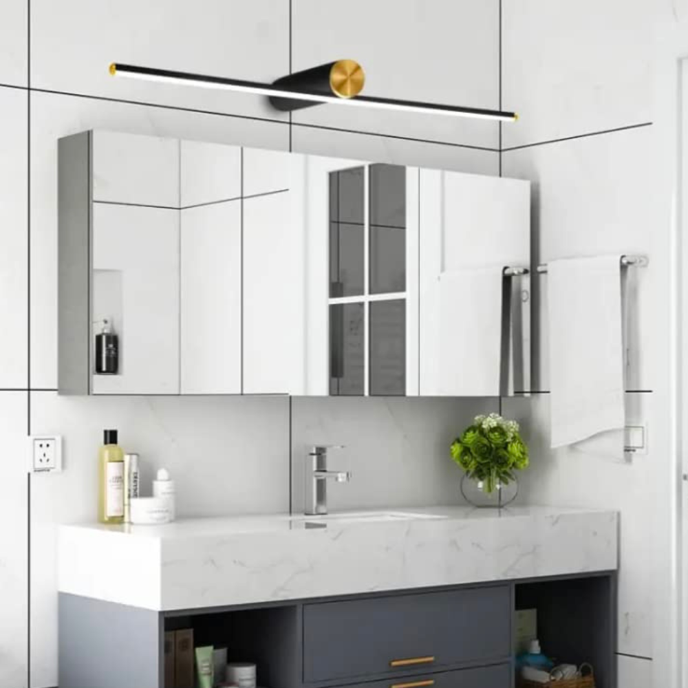 Leigh Brilliance Modern Metal Wall Lamp