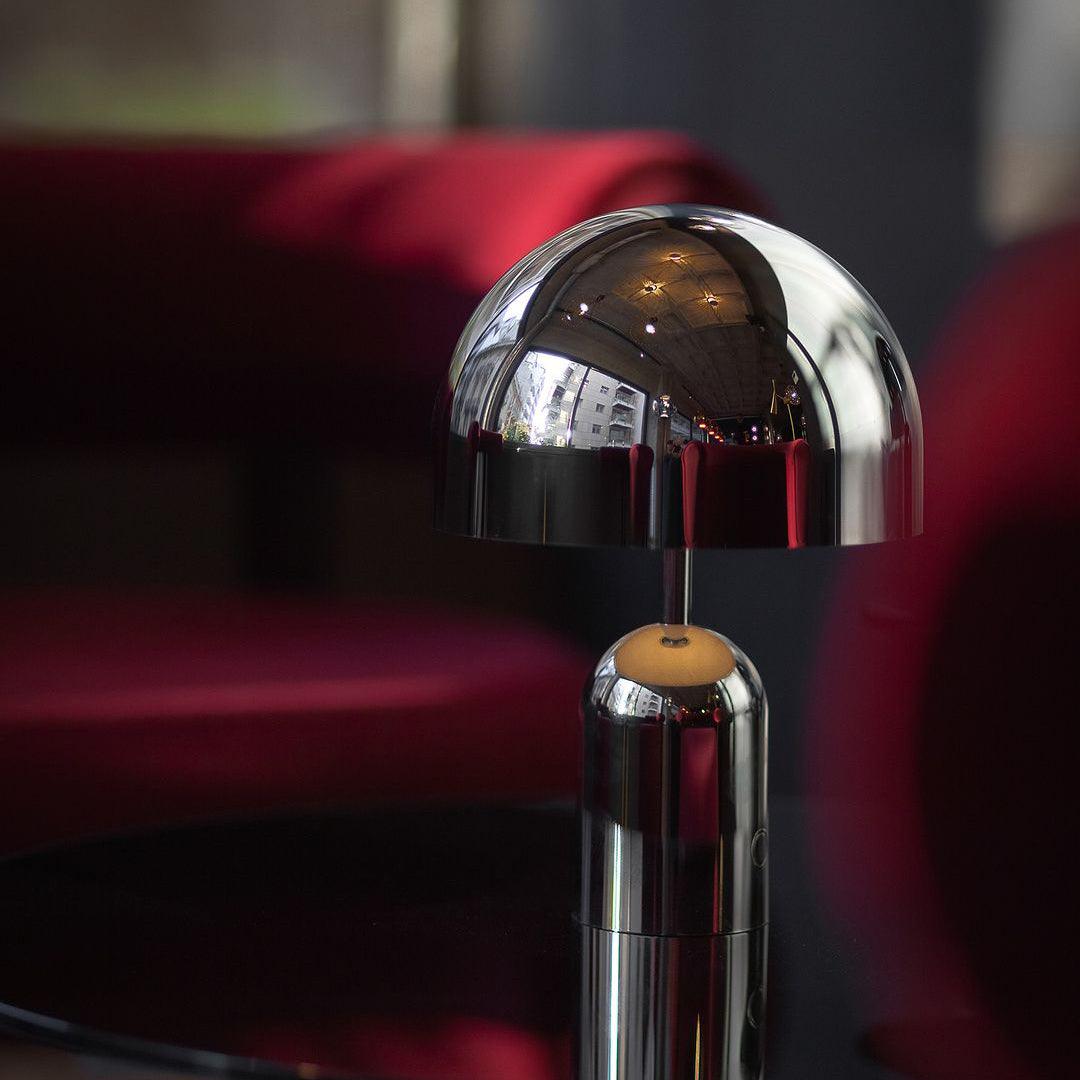 Solenne Modern Metal Table Lamp