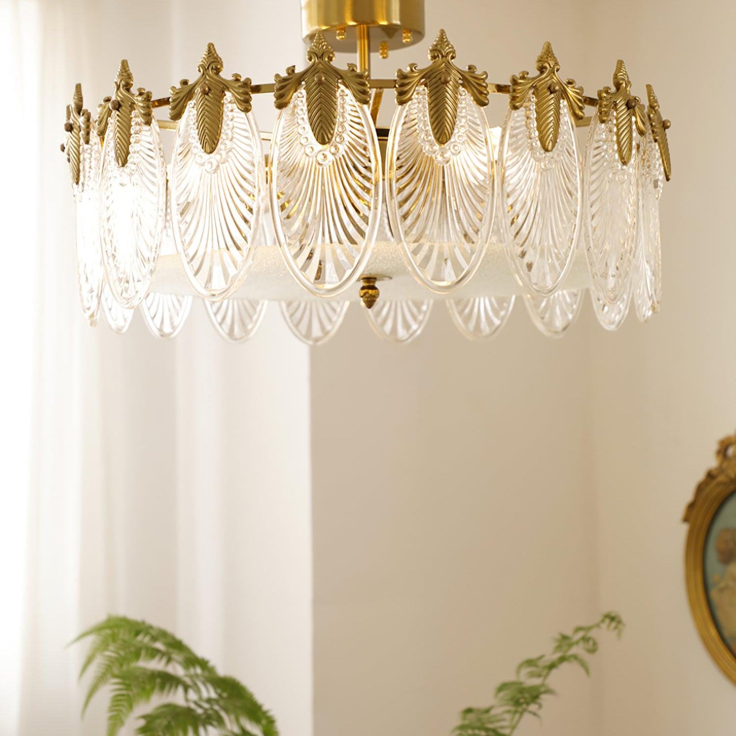 Lucea Bloom Retro Glass Round Chandelier