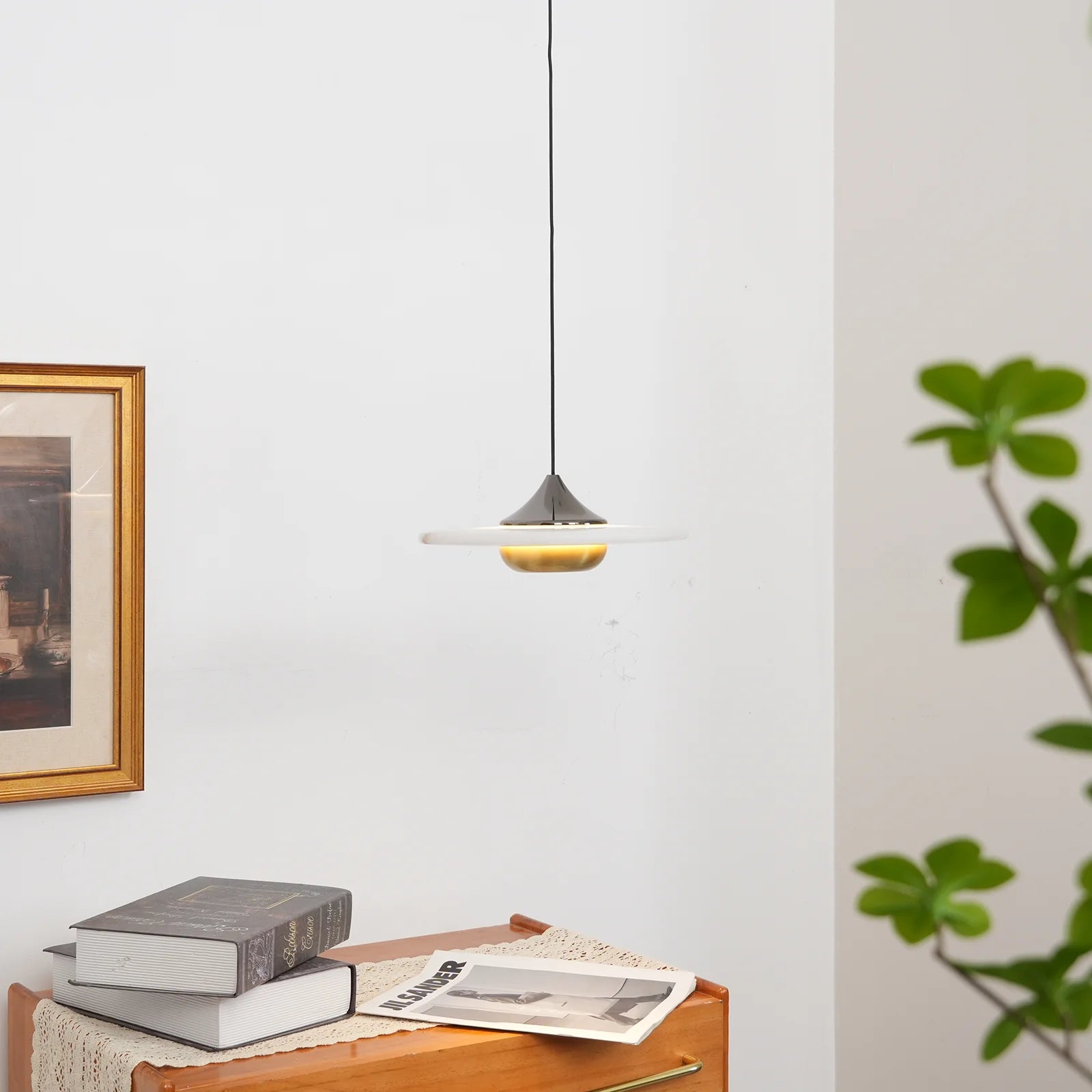 Celesto Disc Alabaster Minimalist Pendant Light