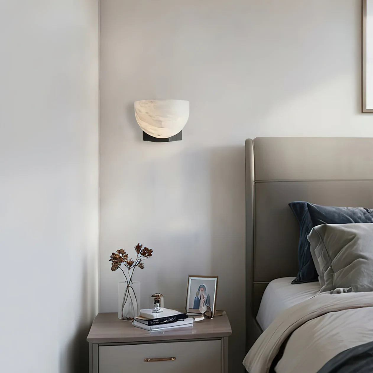 Halo Alabaster Minimalist Wall Light
