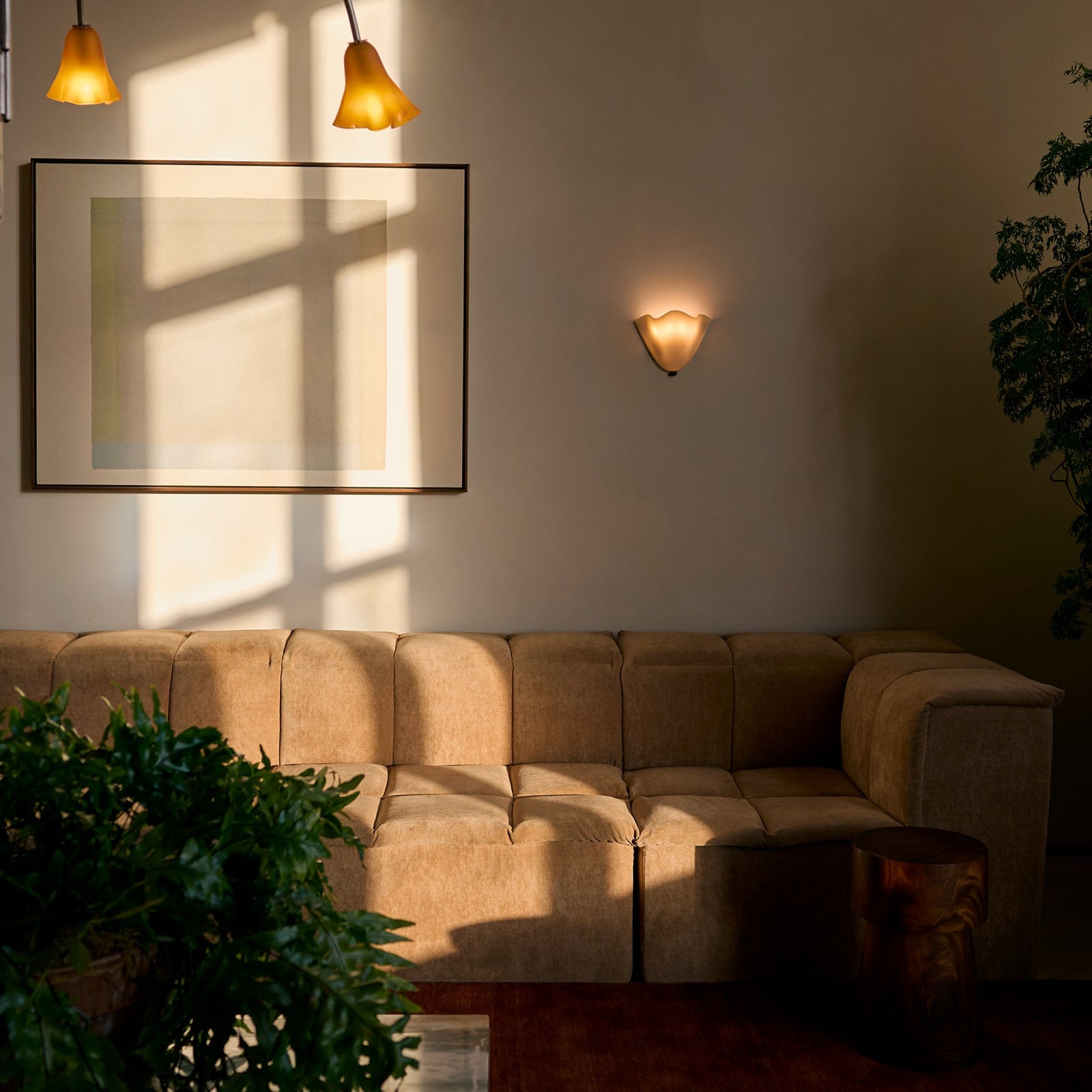 Skirt Series Retro Colored Glass Skirt Shell Wall Light