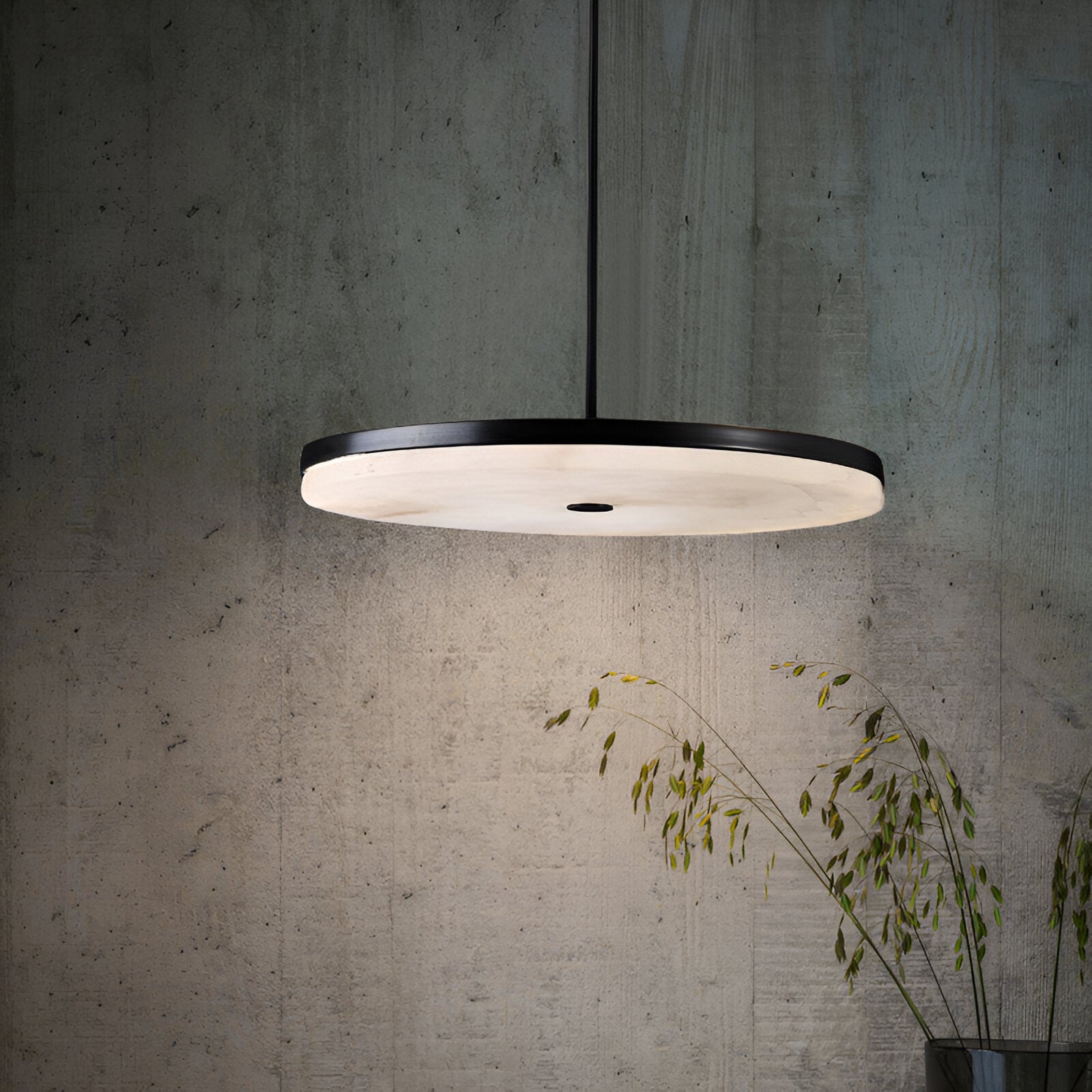 Manhattan Round Alabaster Pendant Light