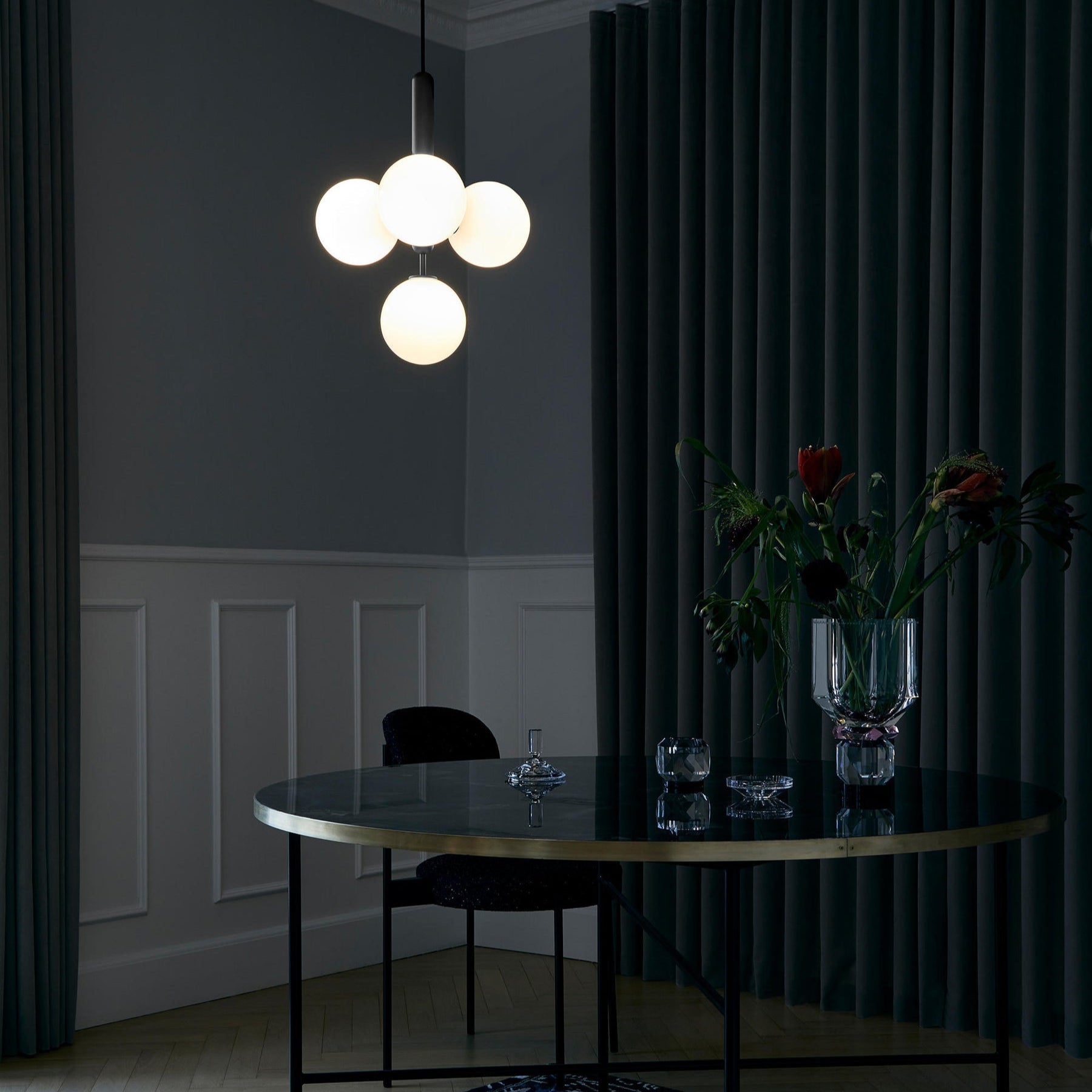 Solara Modern Glass Pendant Light