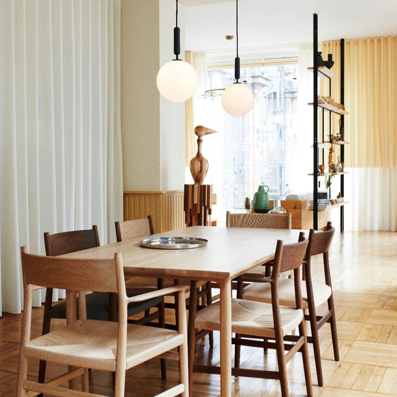 Solara Modern Glass Pendant Light