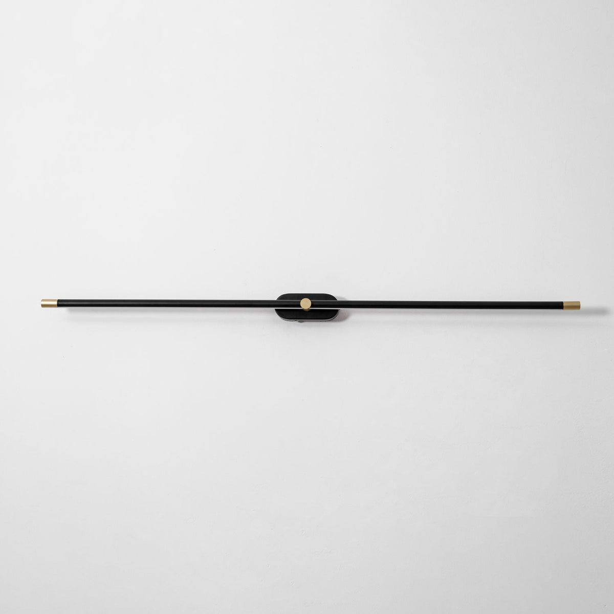 Vittoria Nordic Modern Linear Wall Light