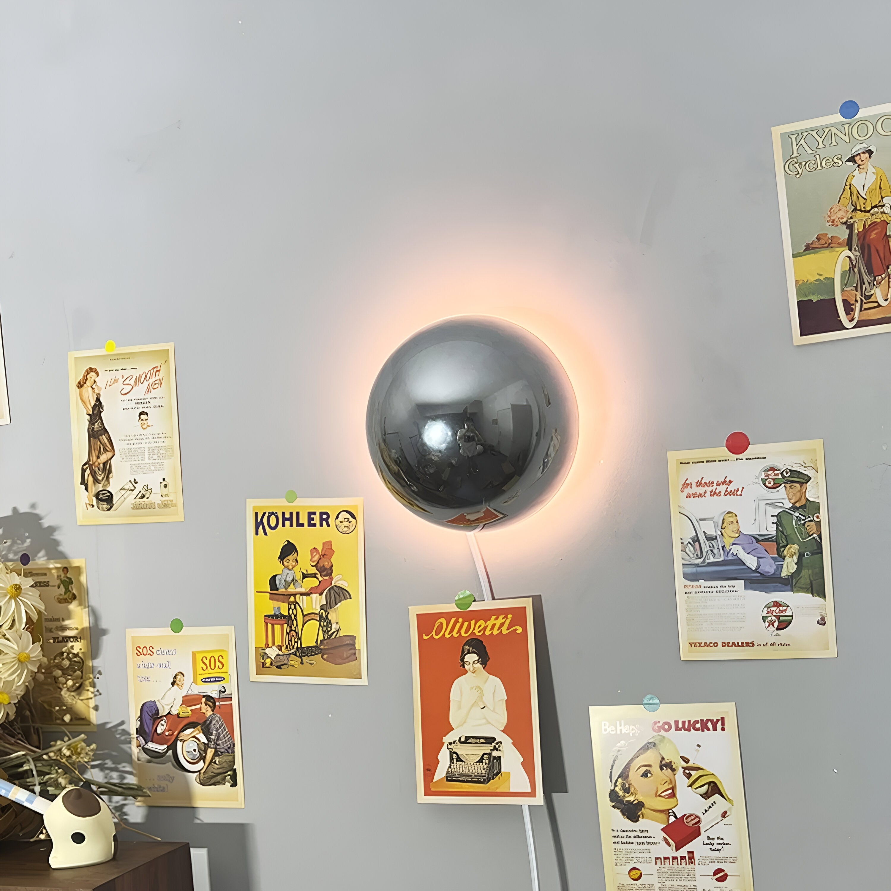 Nordic Iron Eclipse Wall Light