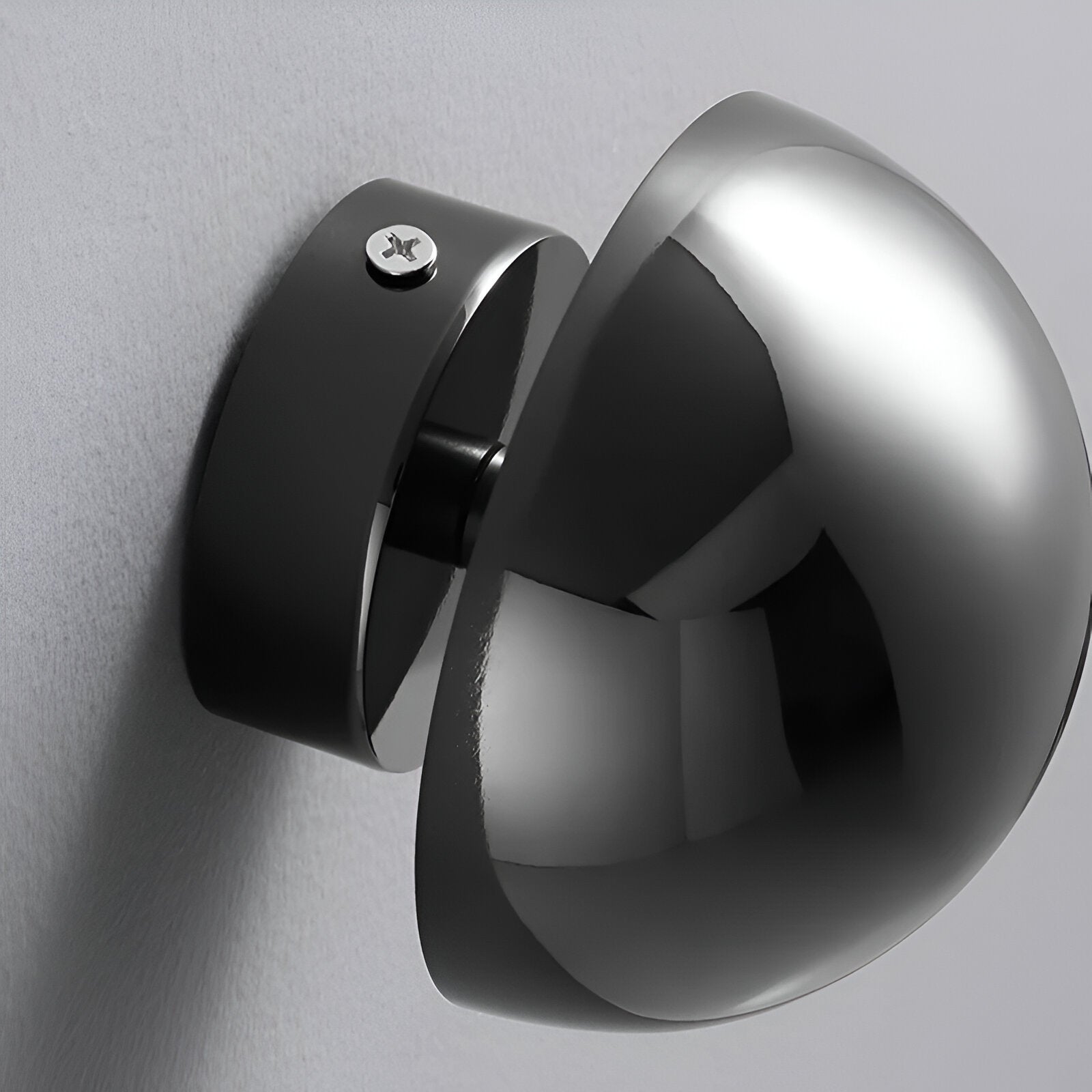 Nordic Iron Eclipse Wall Light