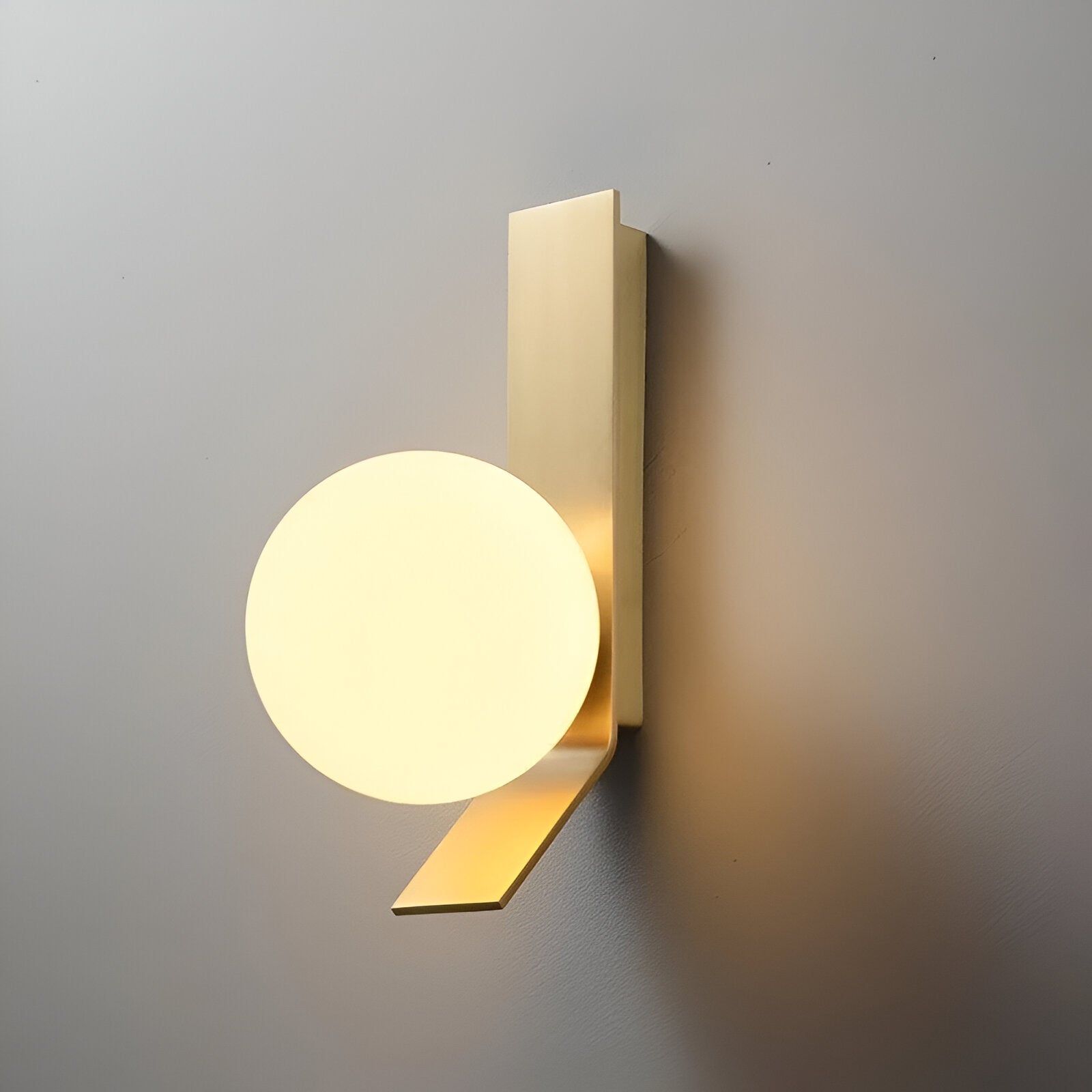 Nordic Marion Metal Wall Light