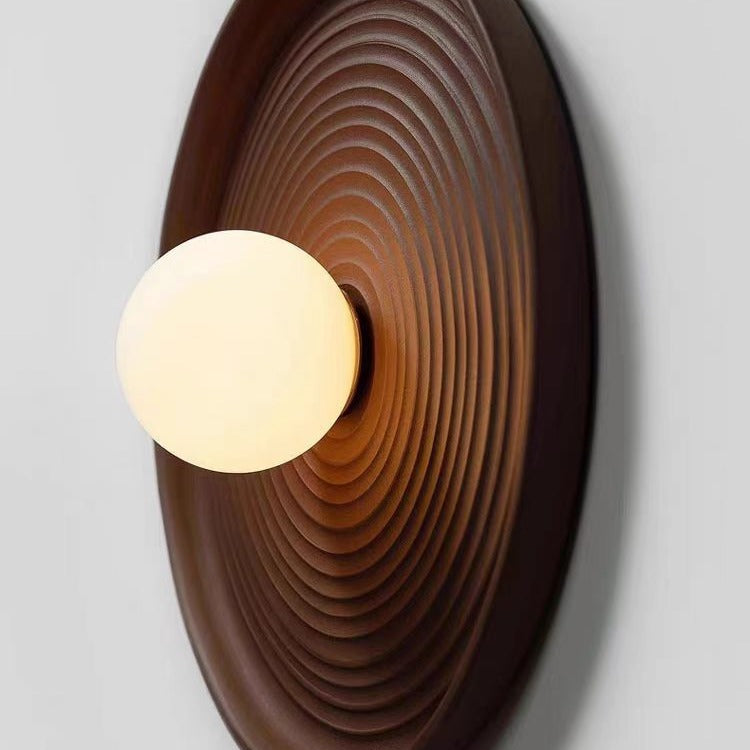 Liora Minimalist Resin Wall Light
