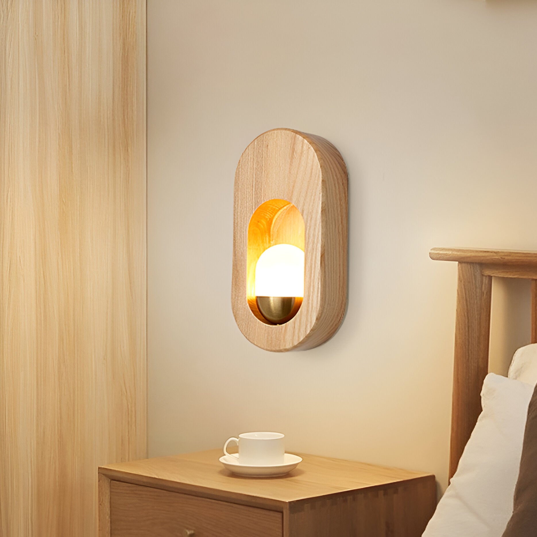 Nordic Style Egg Chaymae Wall Light
