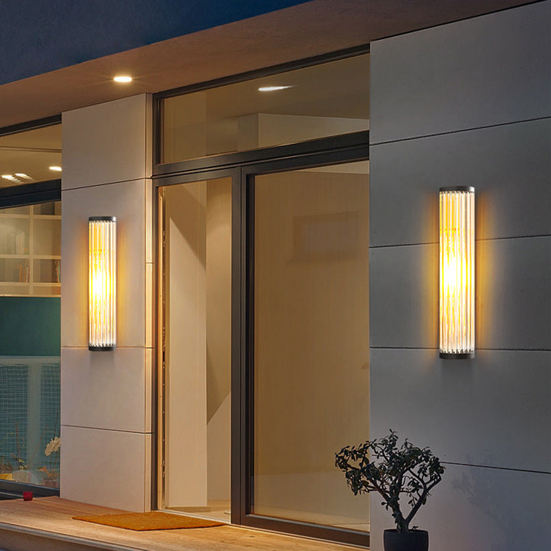 Lampada da parete esterna in metallo sem cilindrica Orr moderna, impermeabile IP65