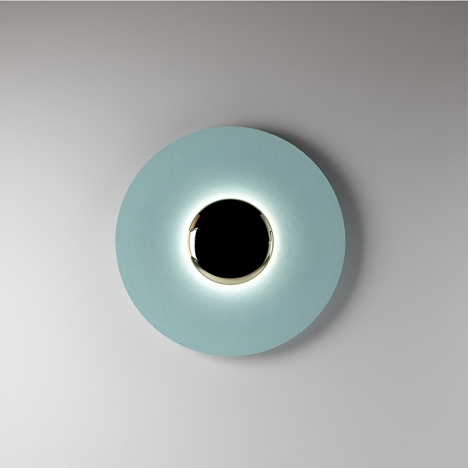 Delight Color Round Metal Wall Light