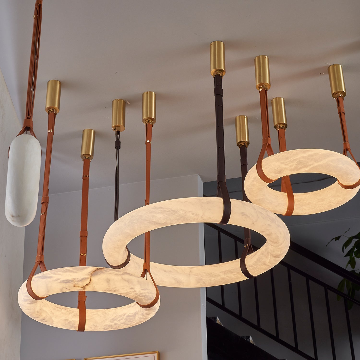 Halo Minimalist Alabaster Ring Pendant Light