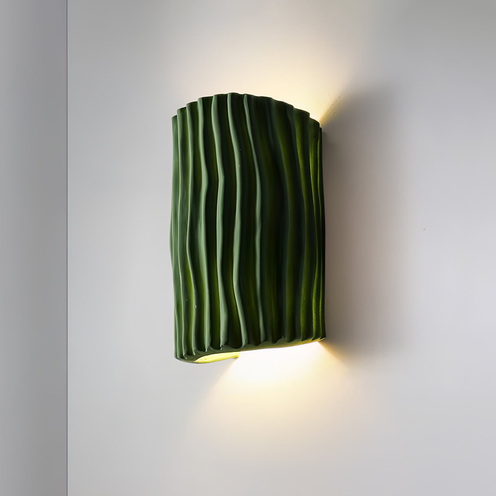 Clarity Curve Japandi Resin Wall Light