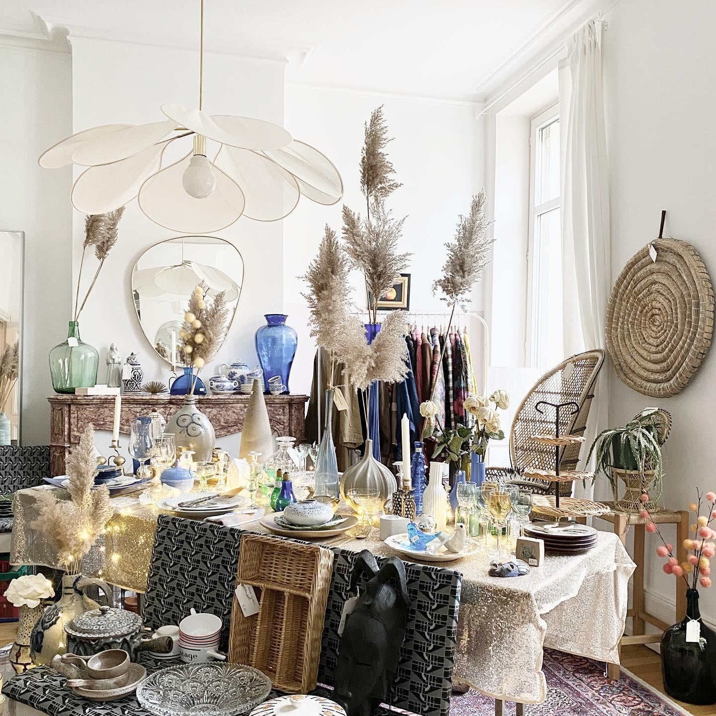 Petalo Floral Fabric Pendant Light