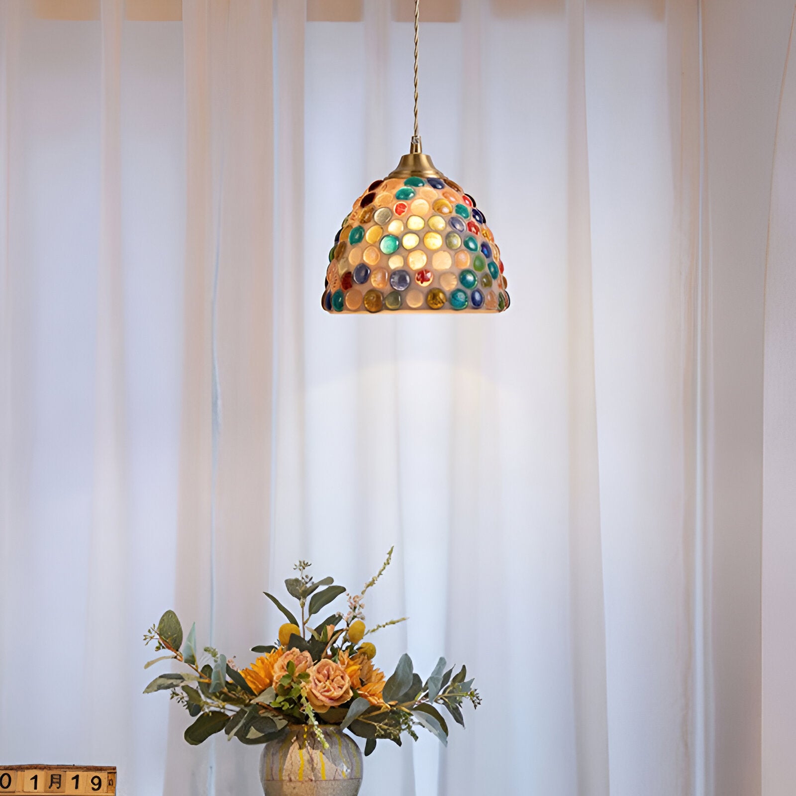 Retro Colorful Natural Shell Handcrafted Brass Pendant Light