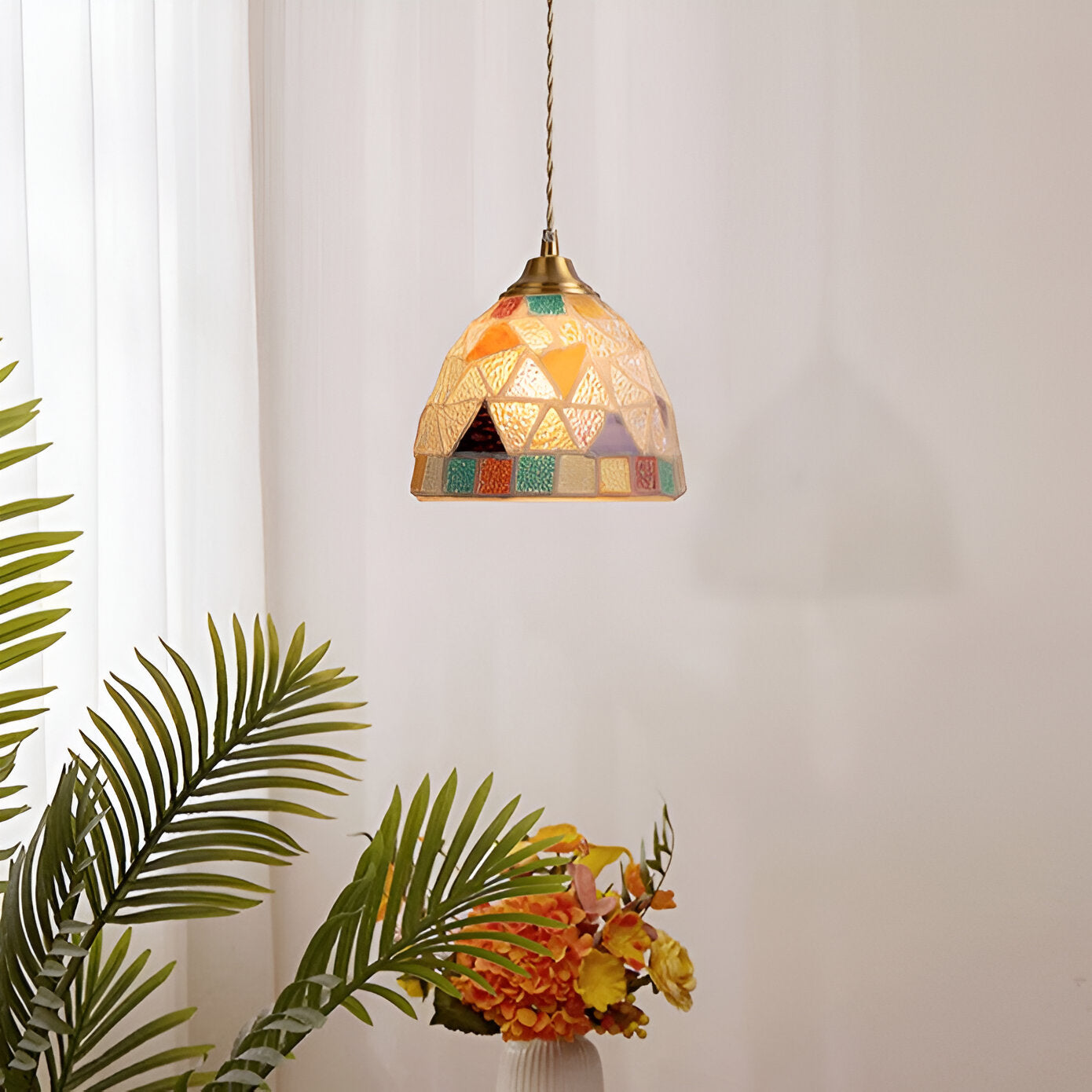 Retro Colorful Natural Shell Handcrafted Brass Pendant Light