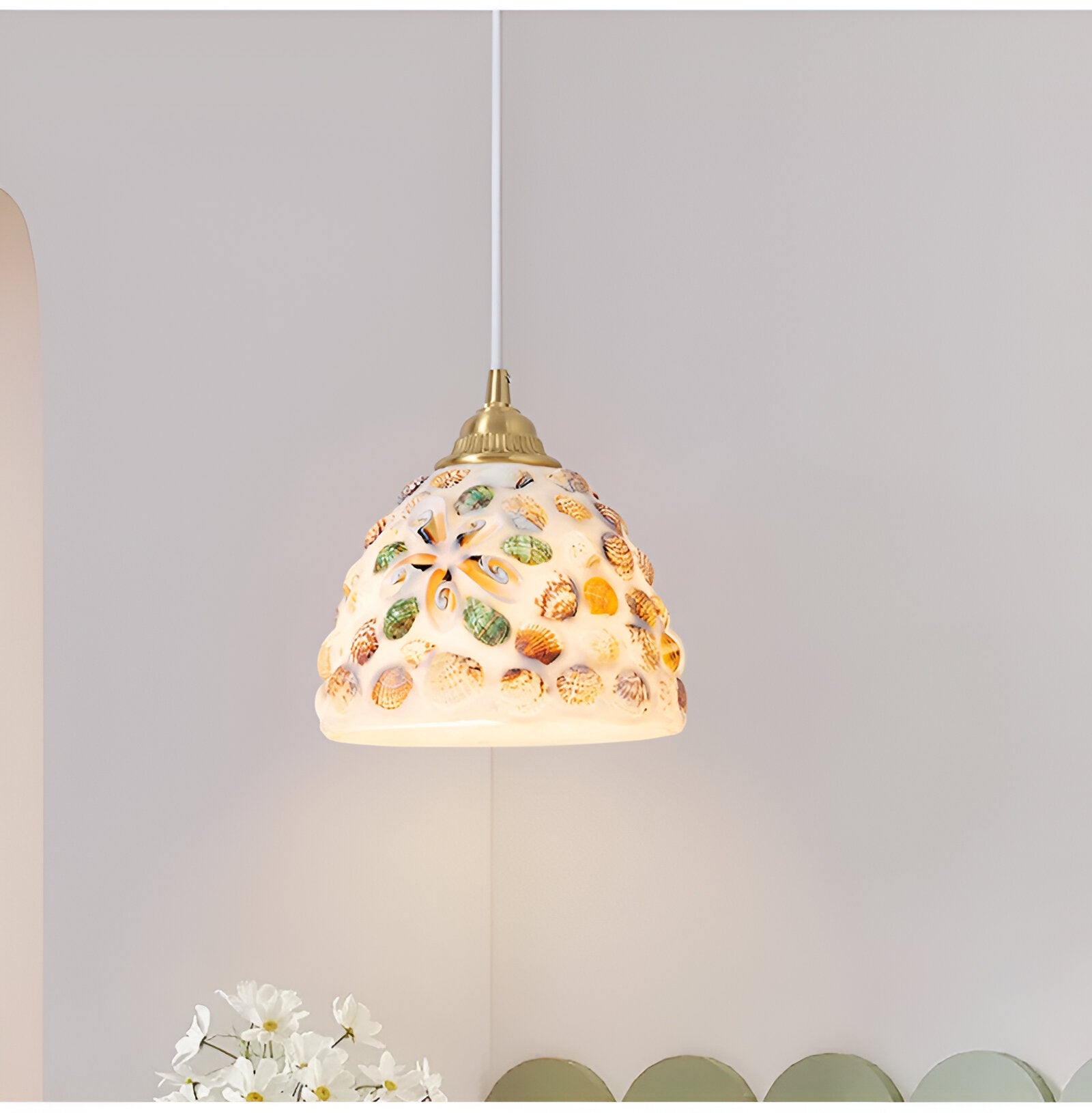 Retro Colorful Natural Shell Handcrafted Brass Pendant Light