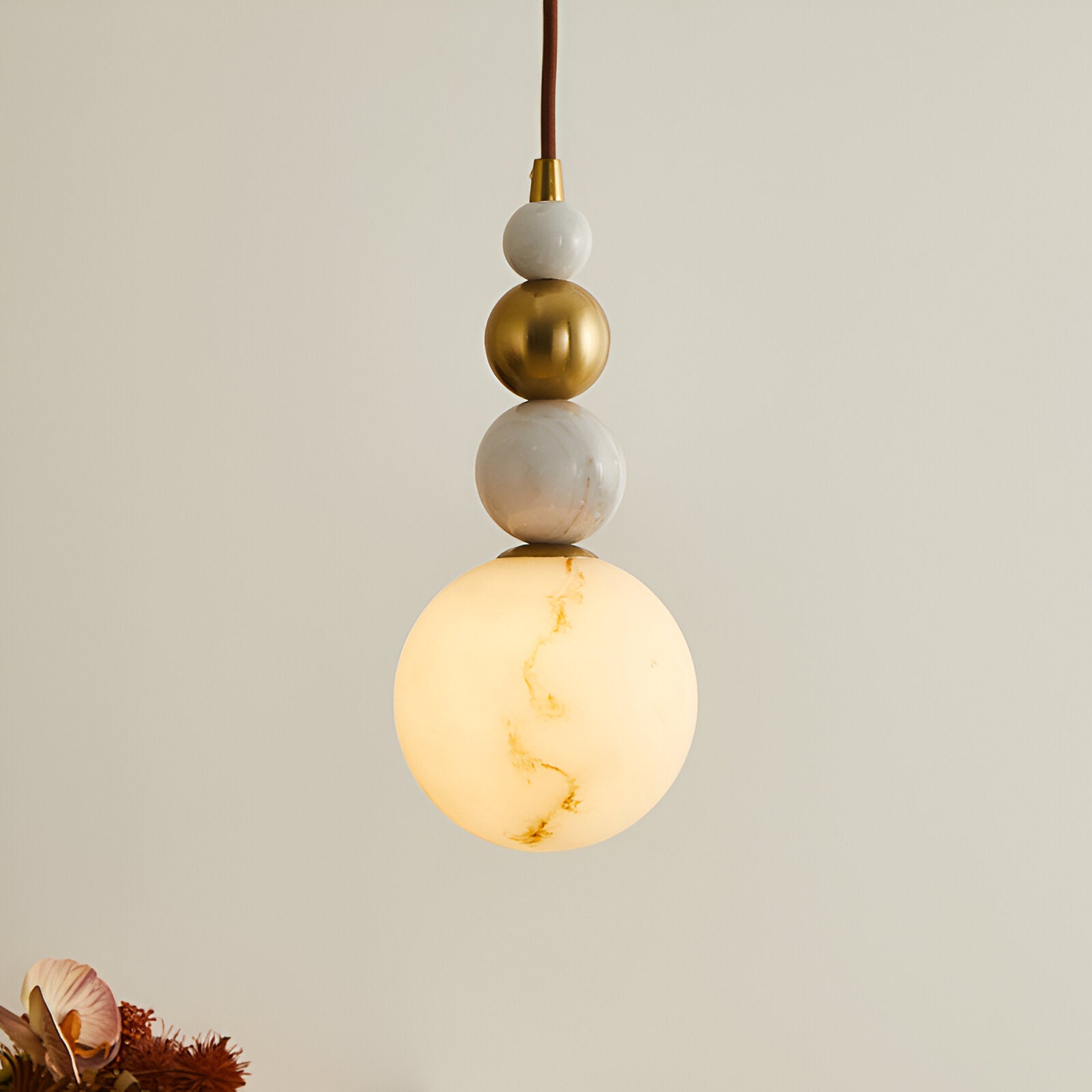 Savinav Alabaster Pendant Light
