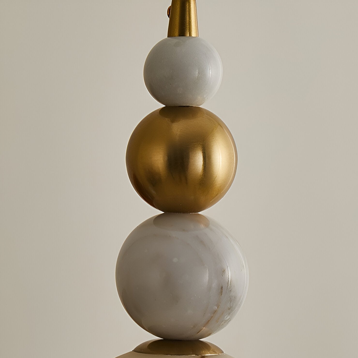 Savinav Alabaster Pendant Light