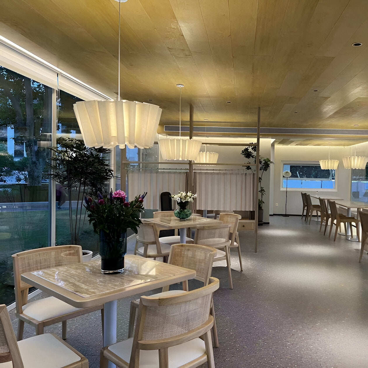 Nordic Creamy Fabric Shade Ainara Pendant Light