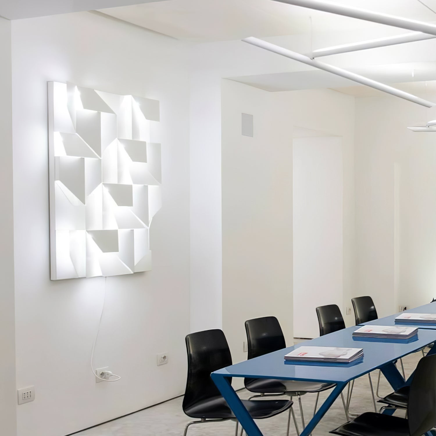 The Geometry of Silence Minimalist Aluminum Wall Light