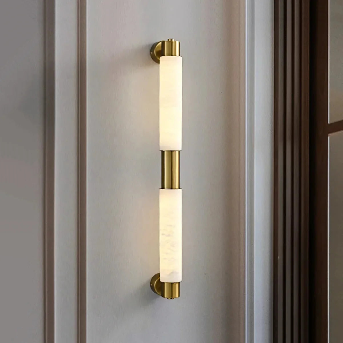 Soléa Tube Alabaster Minimalist Wall Lamp