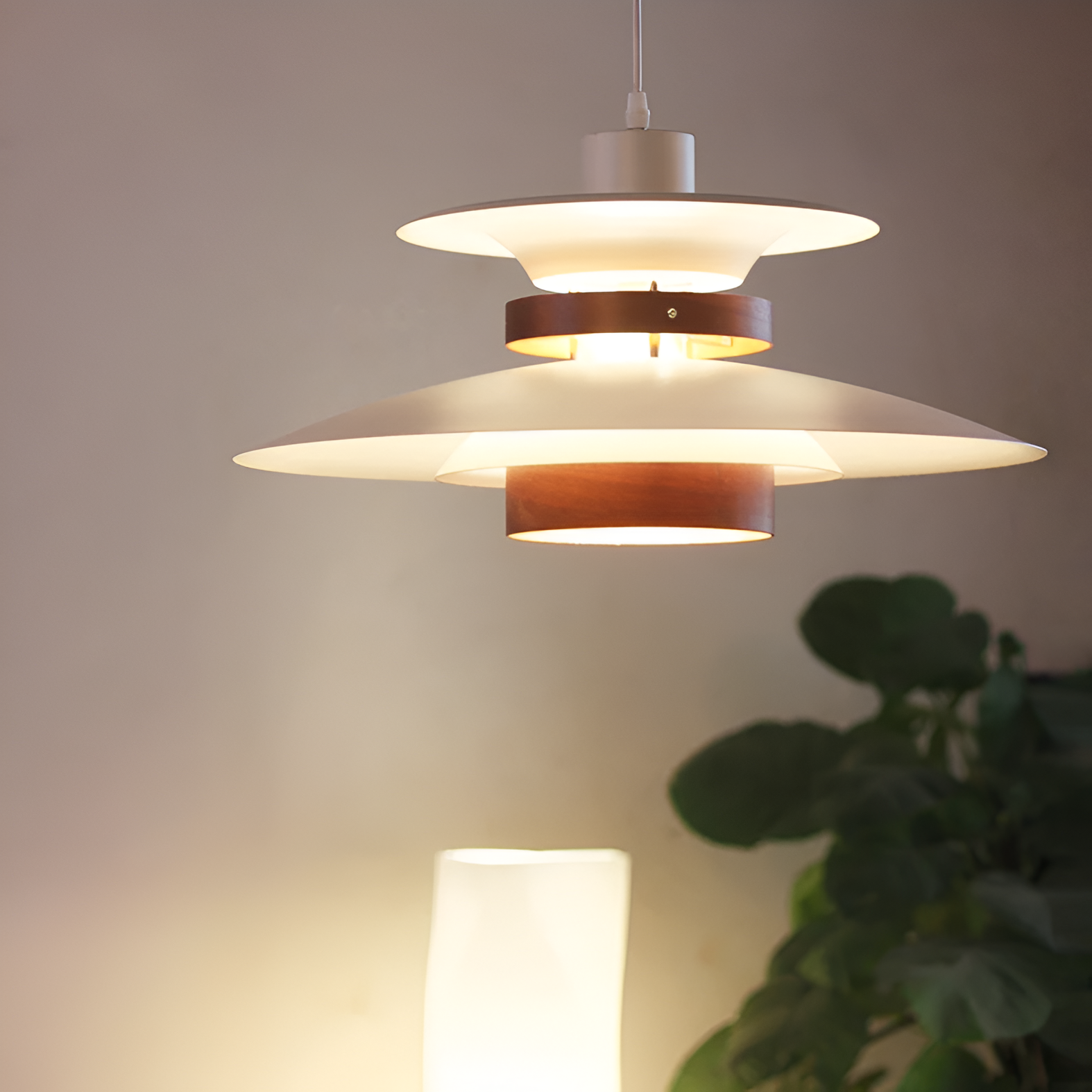 Aurora of Stillness Nordic Wood Japandi Pendant Light