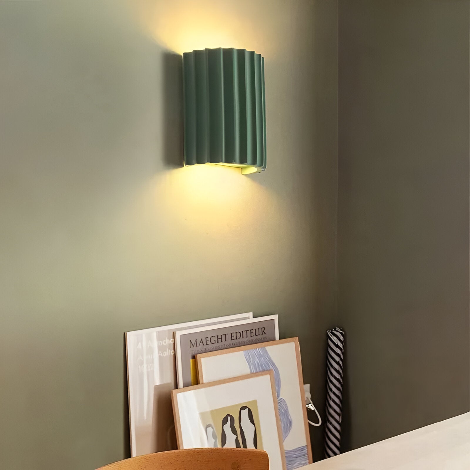 Nordic Resin Clarity Minimalist Wall Light