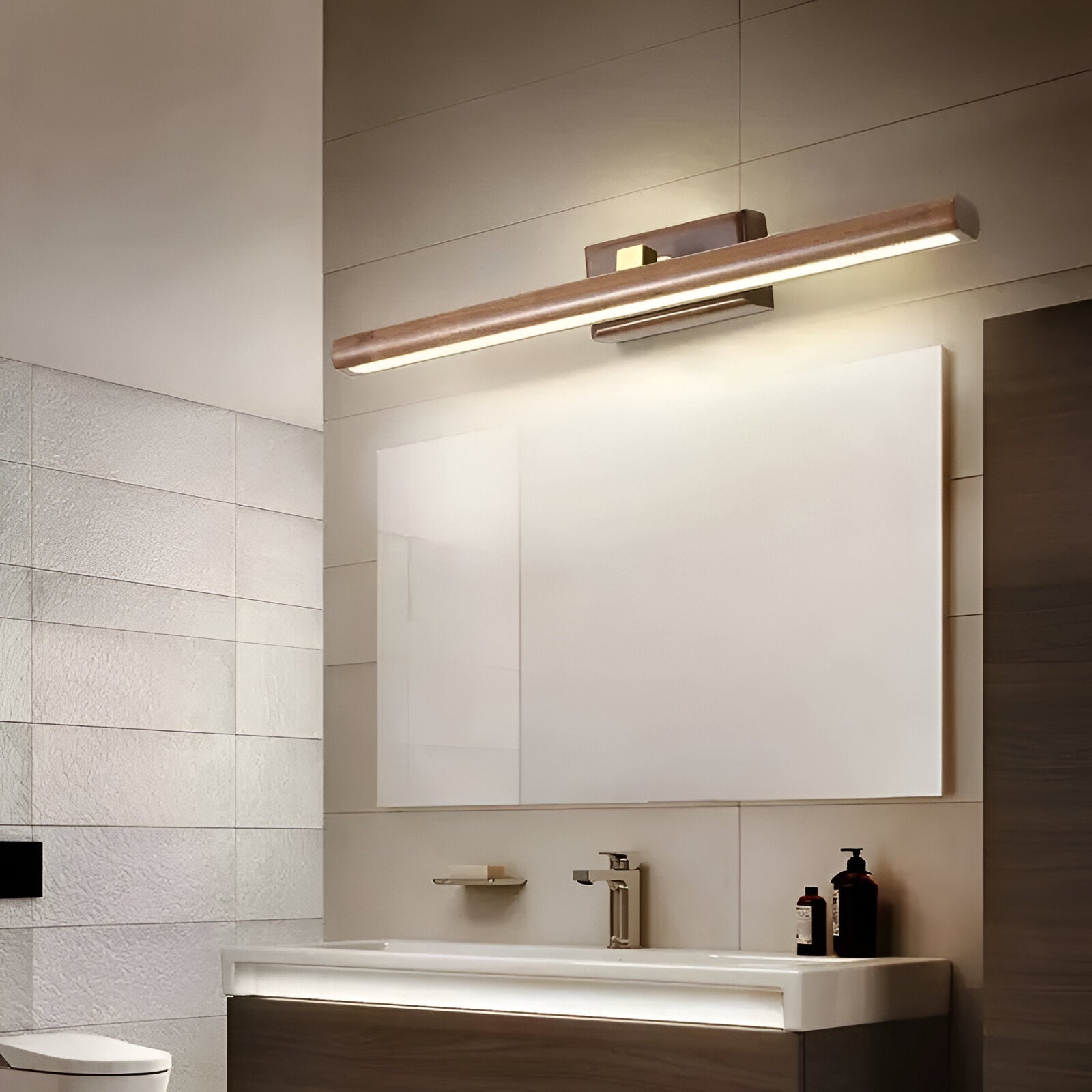 Cersi Nordic Acrylic Rotatable Wall Light