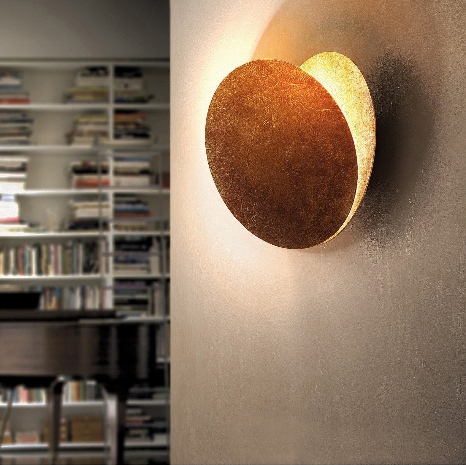 Round Circle Rotating Lederam Wall Light