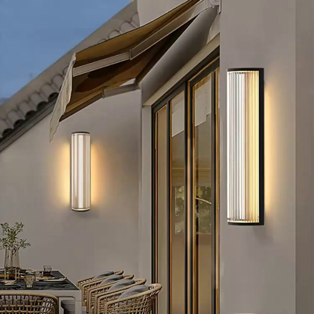 Modern Semi-Cylindrical Outdoor Metal Acrylic Wall Lamp