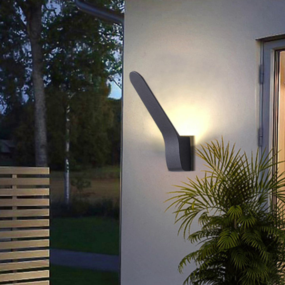 Minimalist Tilt Linear IP65 Waterproof Outdoor Lamp