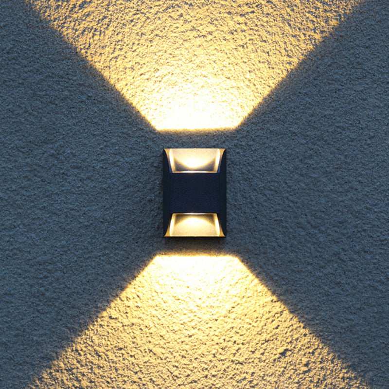 Minimalist Up Down IP65 Waterproof Outdoor Wall Lamp