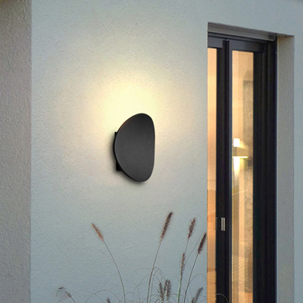 Modern Minimalist Pebble-Shaped Waterproof Outdoor Wall Lamp