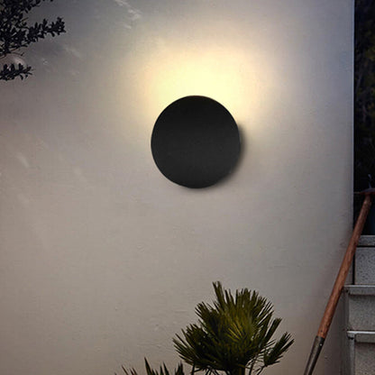 Modern Minimalist Pebble-Shaped Waterproof Outdoor Wall Lamp