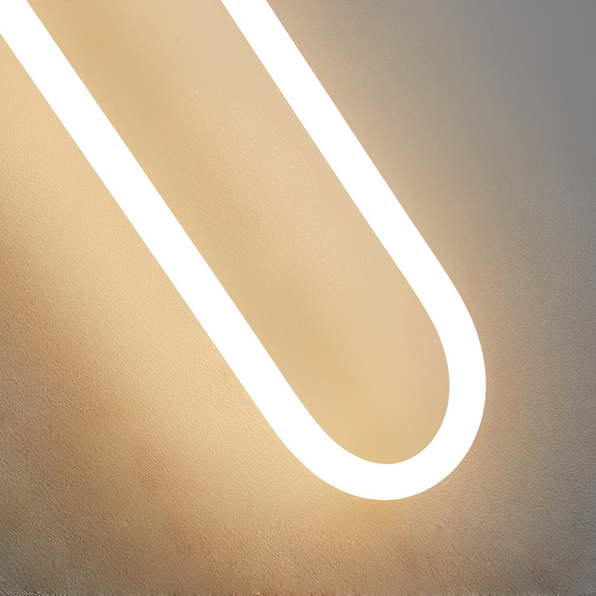 Rudi Loop Modern Wall Lamp