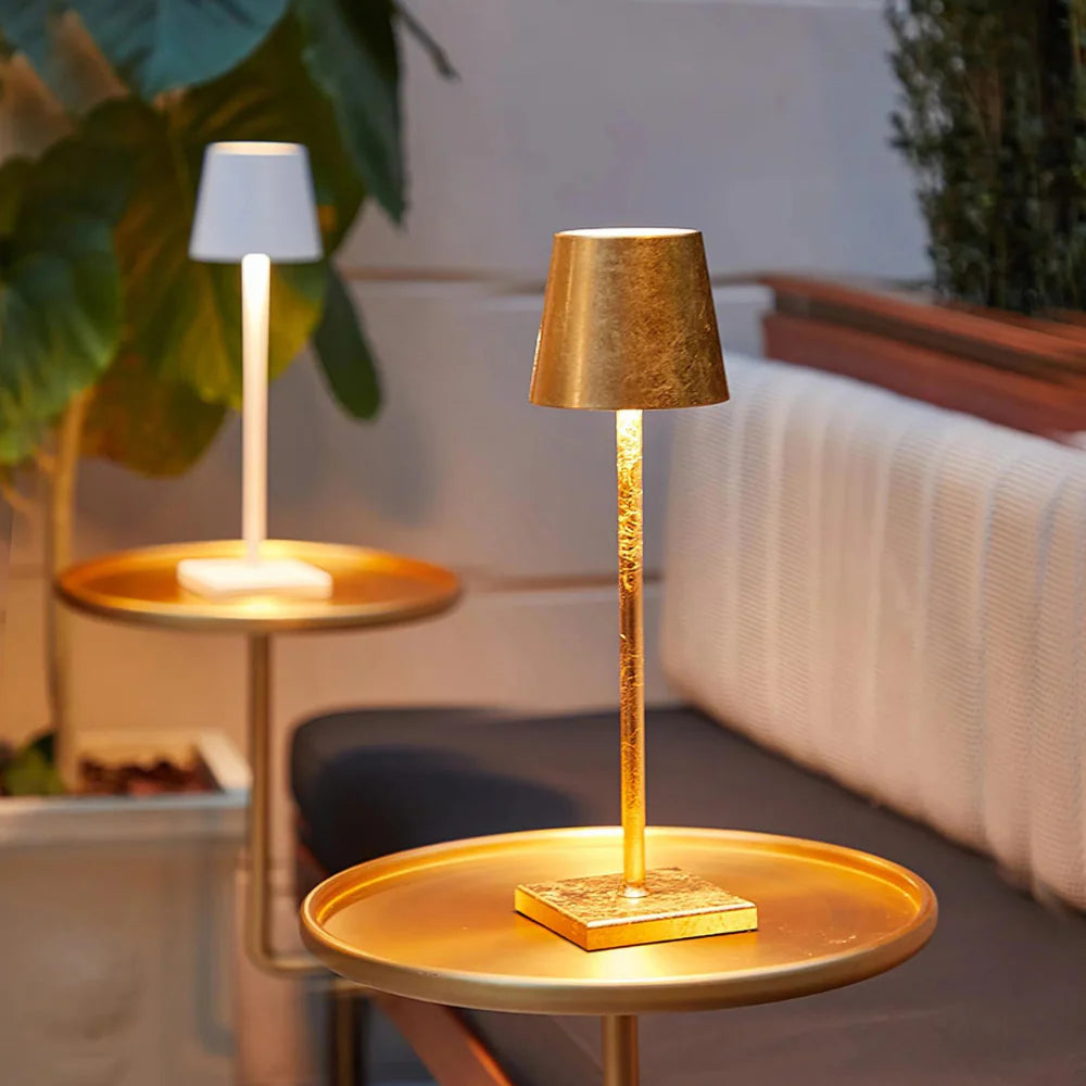 Drahtlose Goldene Strahlung IP65 Wasserdichte Außenwandlampe