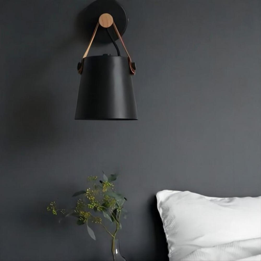 Lampada da Parete Scandinava Pura – Legno Elegante