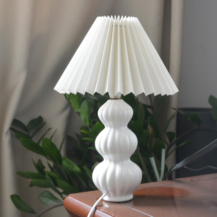 Retro Korean Style Faltenrock Tischlampe