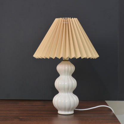 Retro Korean Style Pleated Skirt Table Lamp