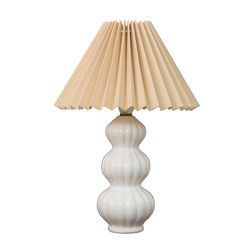 Retro Korean Style Pleated Skirt Table Lamp