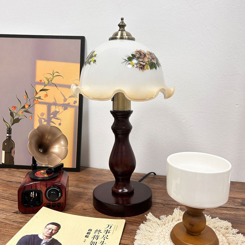 Lampe de table en bois et verre dôme oriental