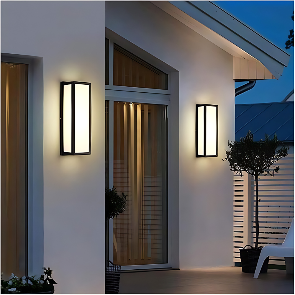 The Retro Delight Outdoor Wall Lamp