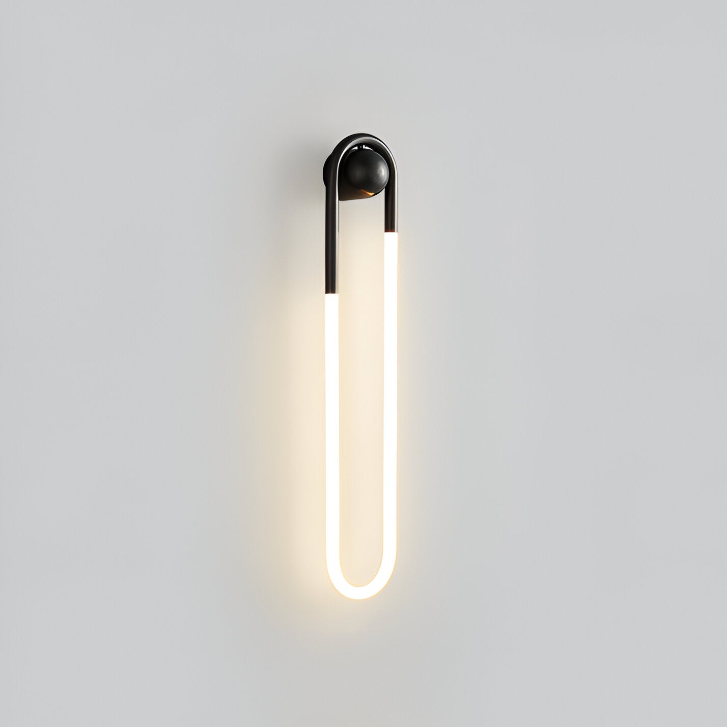 Lampada da parete a forma di U in stile nordico minimalista